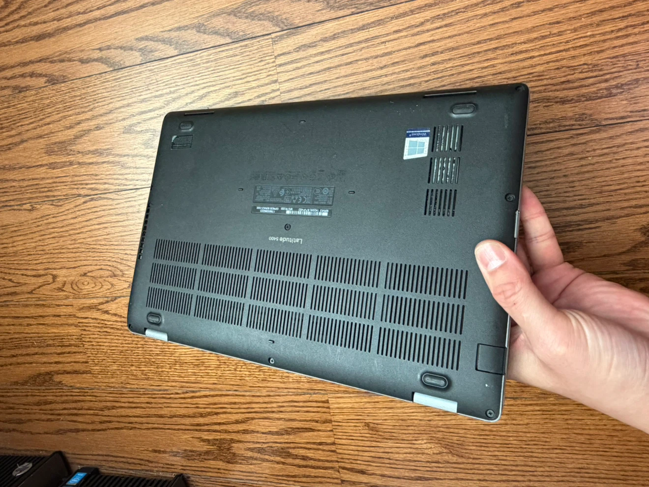 Dell laptop I7/8GB RAM/GPU 2GB VRAM/256GB SSD - photo 4
