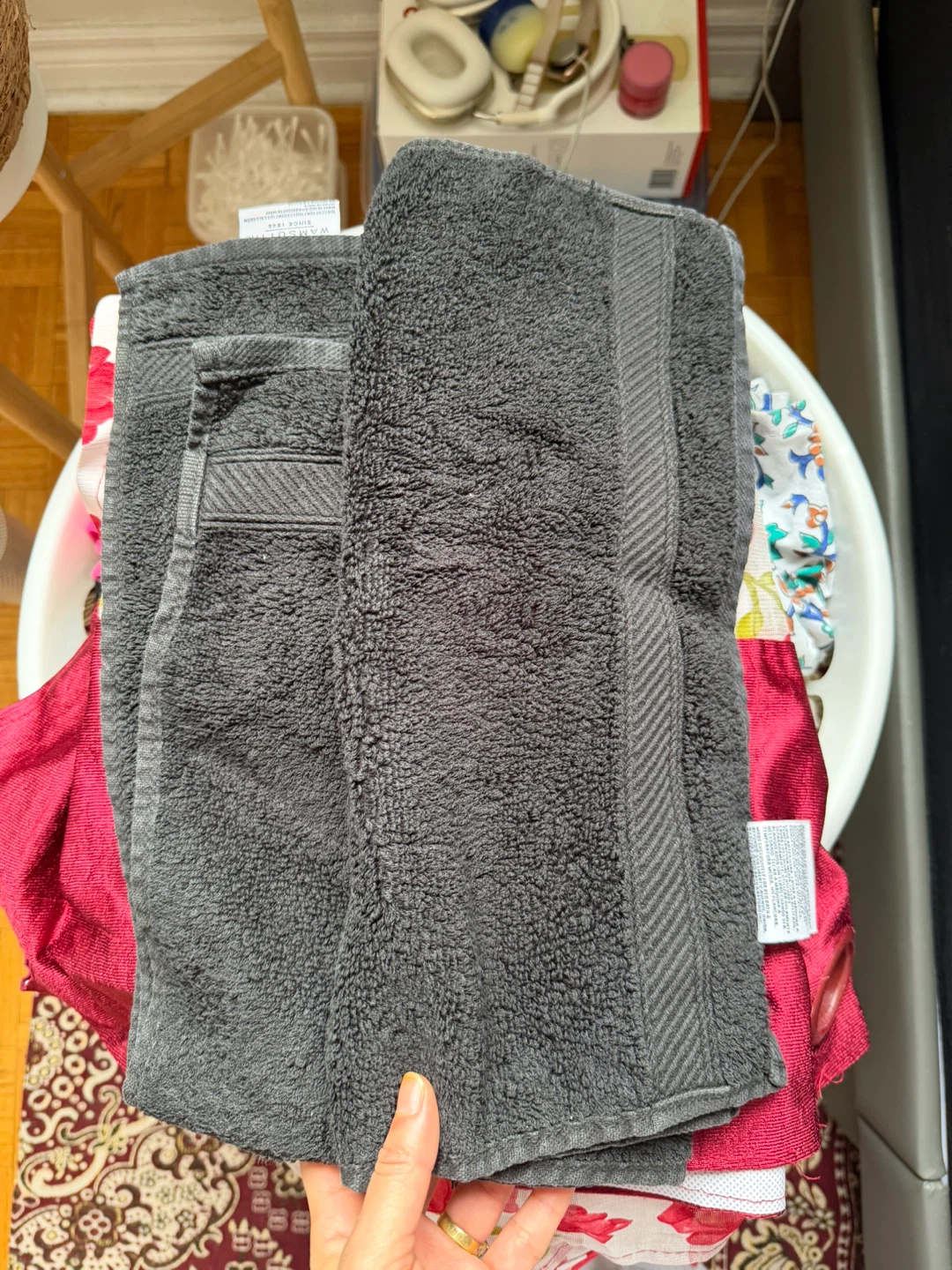 2 Wamsutta black Towel