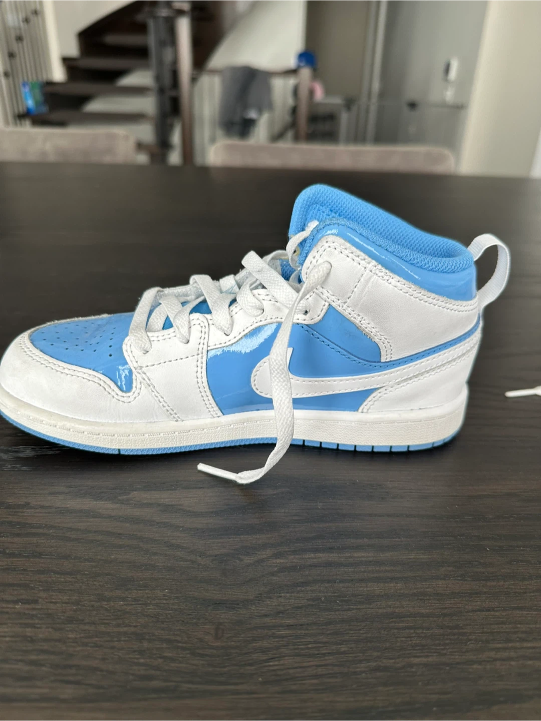 Nike Air Jordan 1 Mid UNC Kids Size 3Y - photo 3