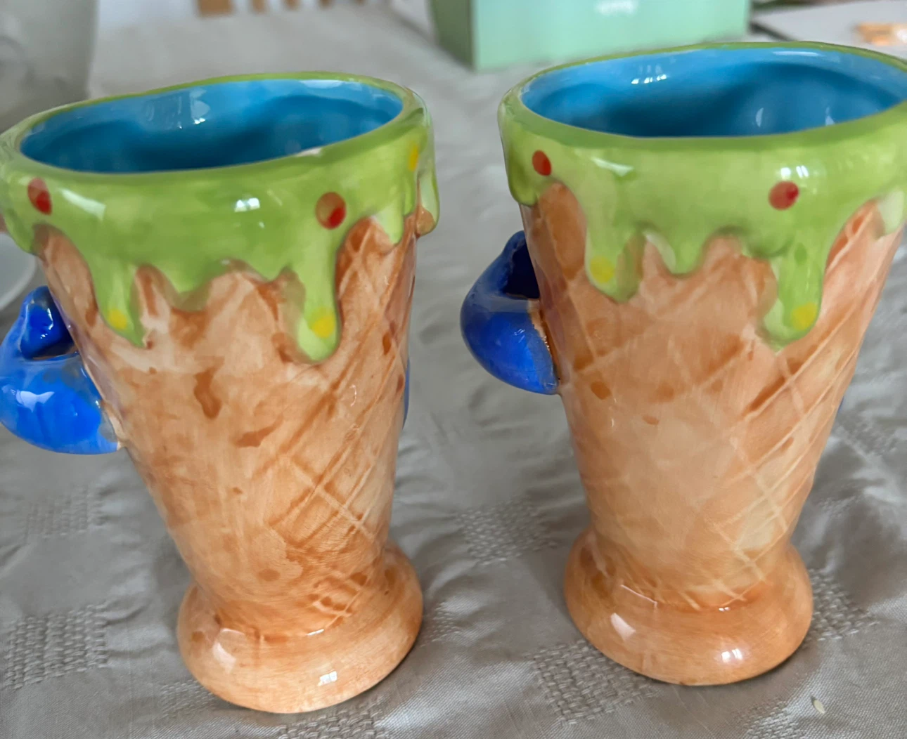 Set of 2 Ceramic Ice Cream Cone bowls - photo 2