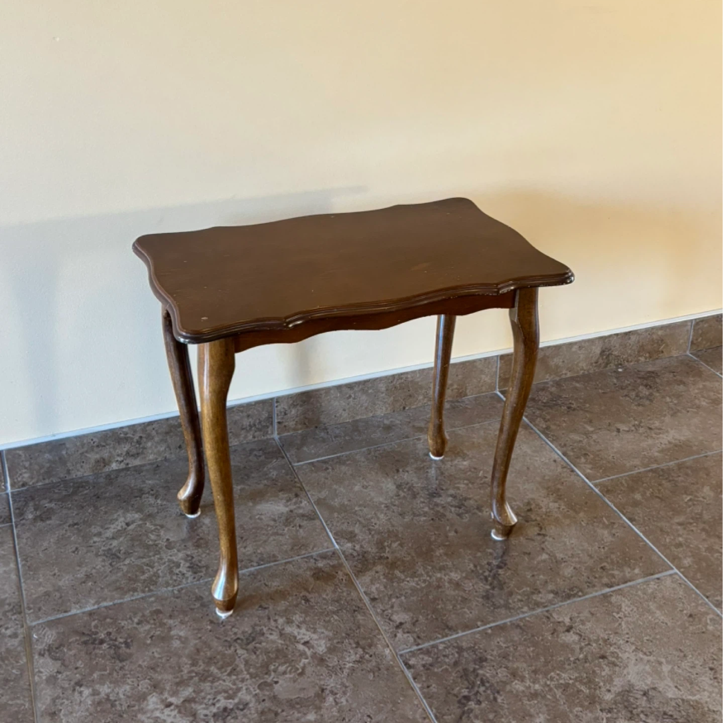 Small Wooden Side Table French style / vintage