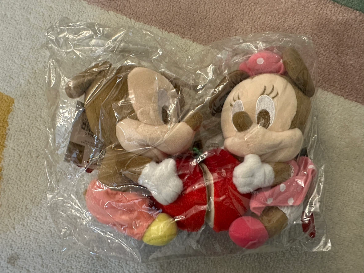 “New” Japan version Disney Mickey and Minnie Mouse Plush Toy Set