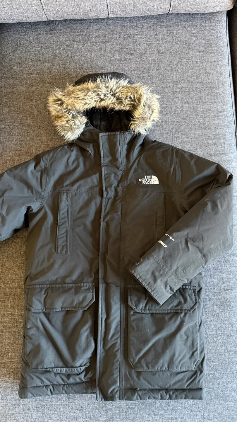 The North Face Boys Parka Size M