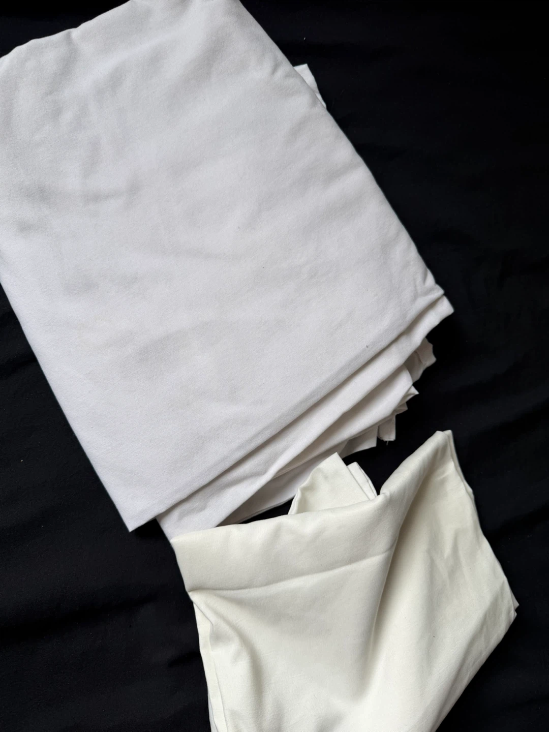 White Fitted Sheet and Flat Sheet - photo 2