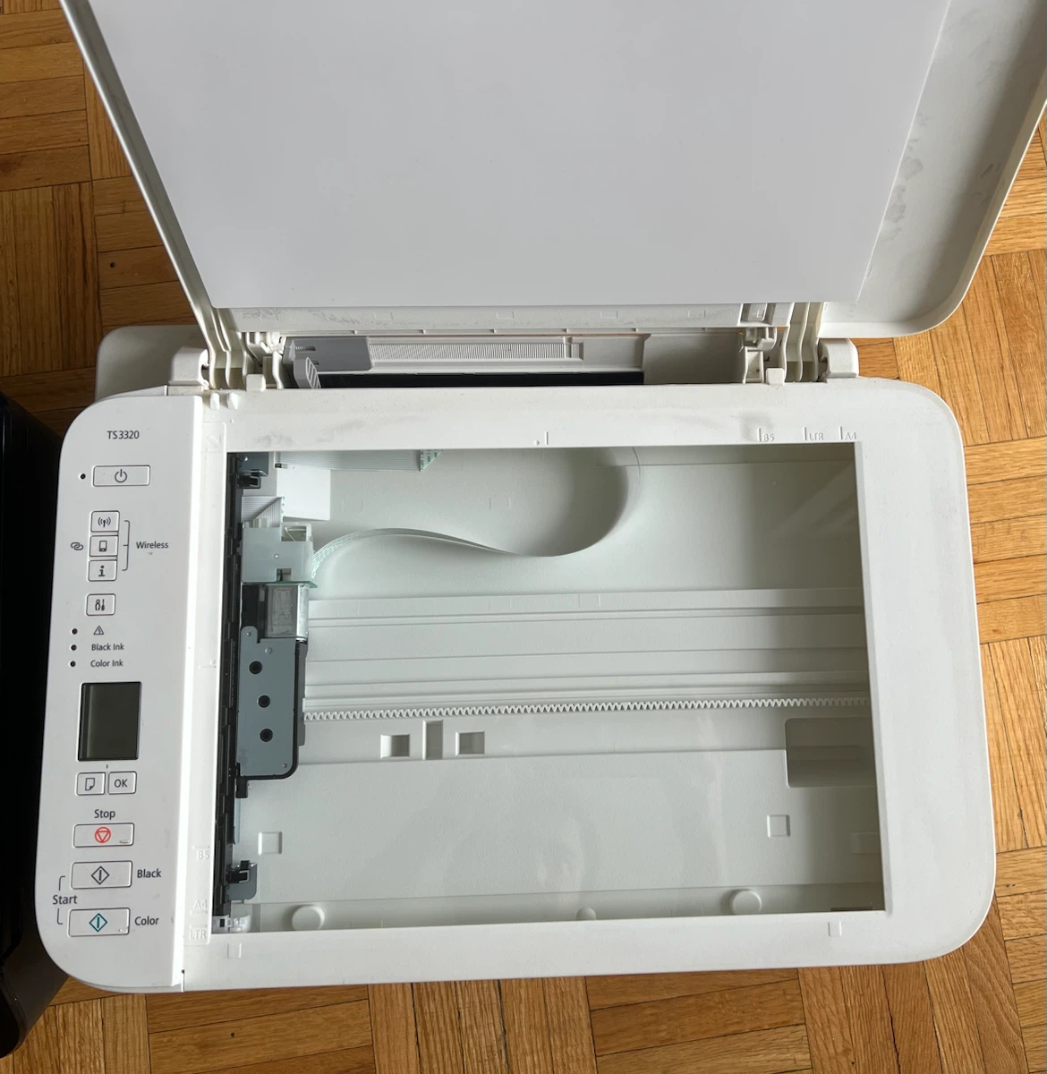 HP Envy 4500 and Canon PIXMA TS3320 Printers - photo 3