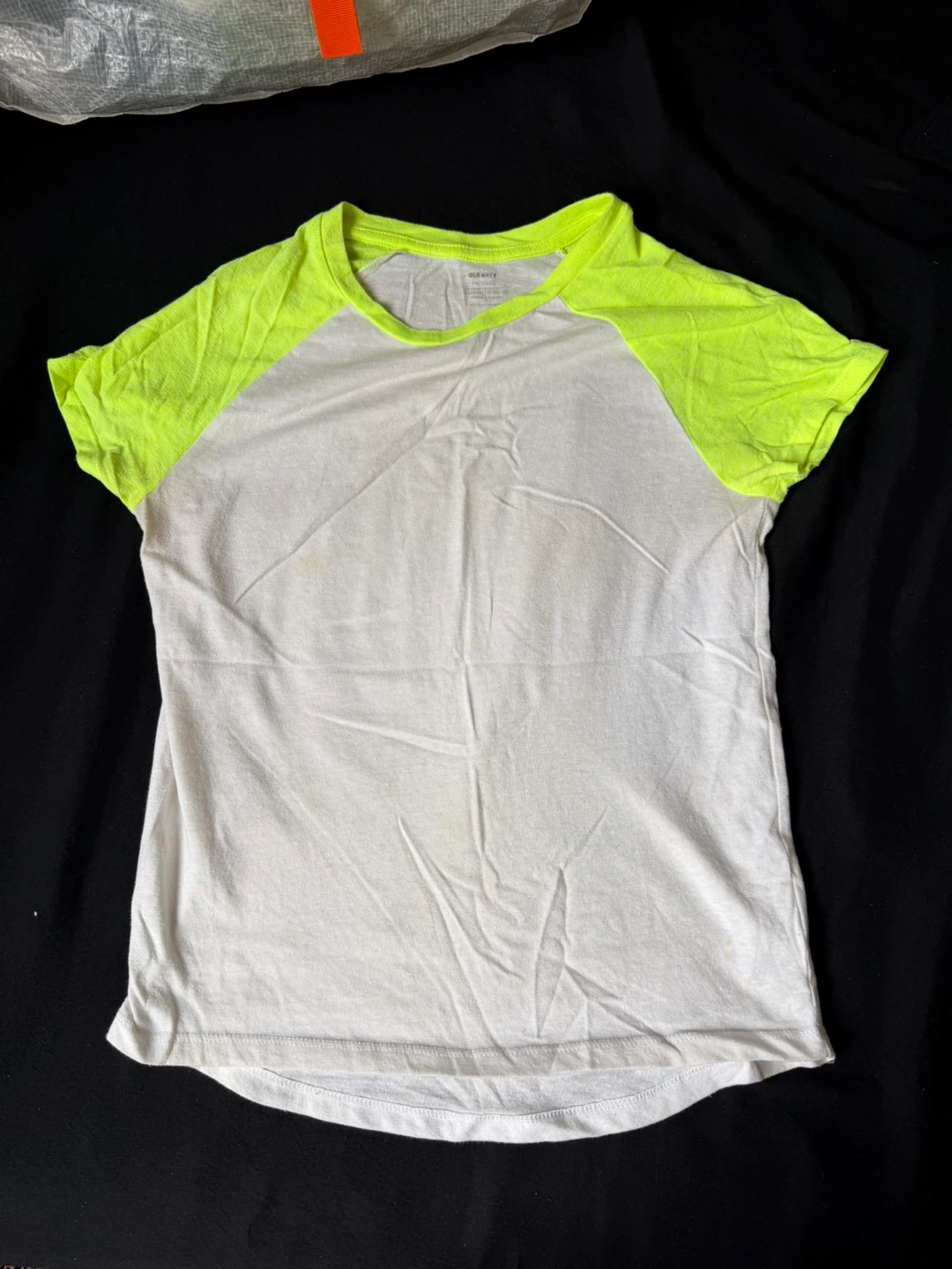 Old Navy Neon Yellow and White T-Shirt - photo 2
