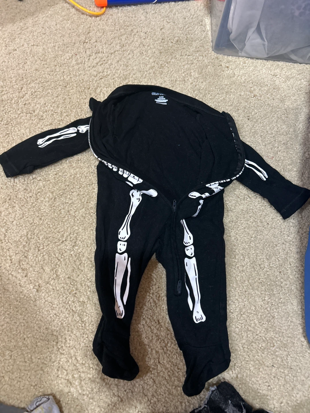 Old Navy Skeleton Sleep-and-Play 3-6M - photo 3