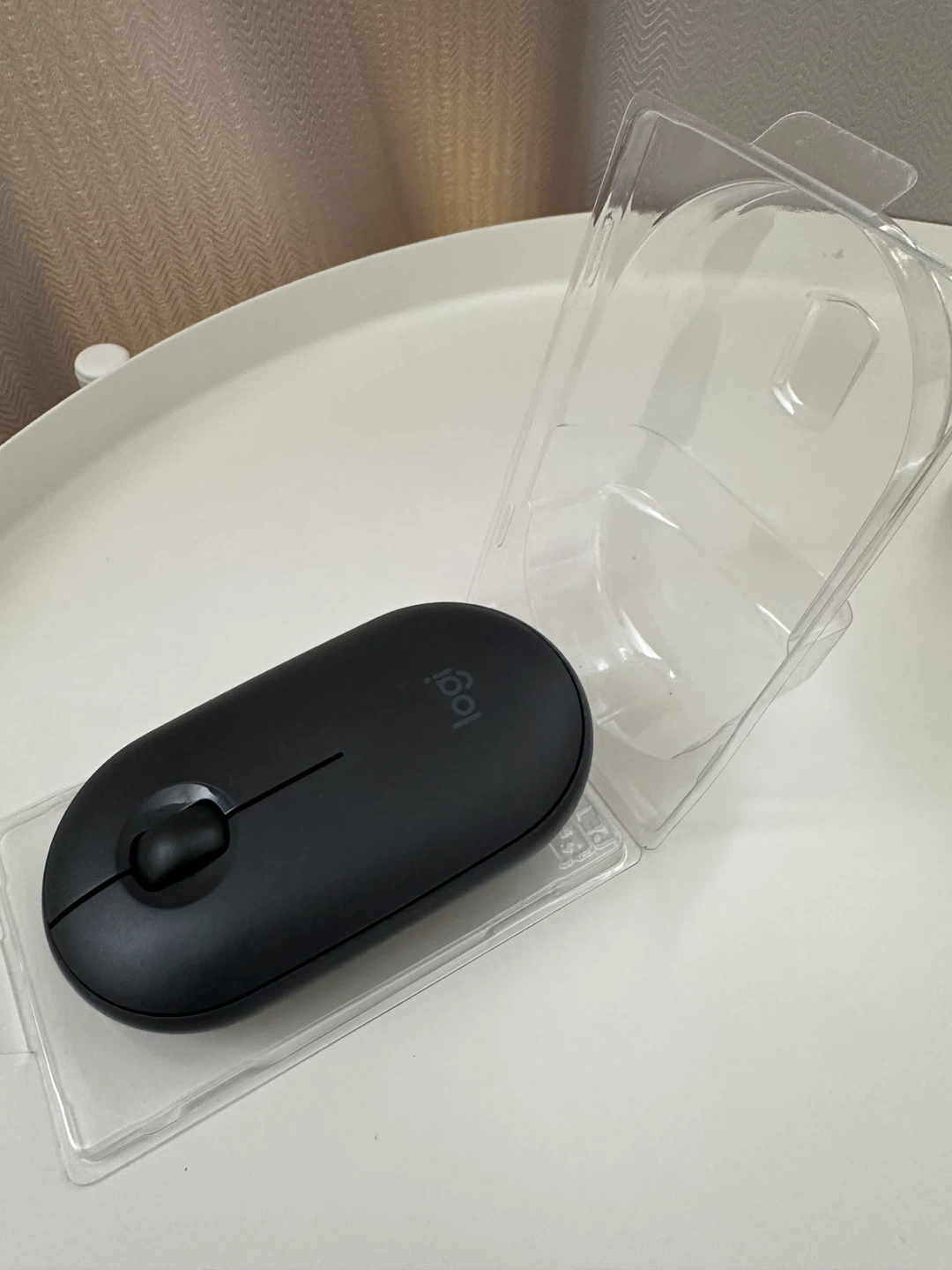 Logitech Pebble Wireless Mouse