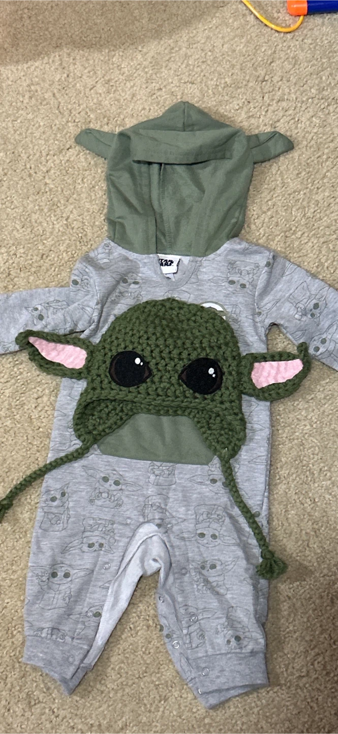 Star Wars Yoda Romper with Crochet Hat - photo 2