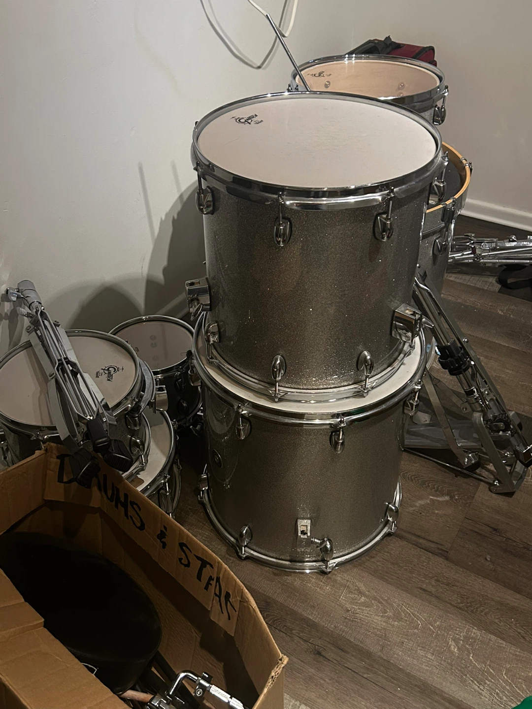 Gretsch Drum Kit - Silver Sparkle