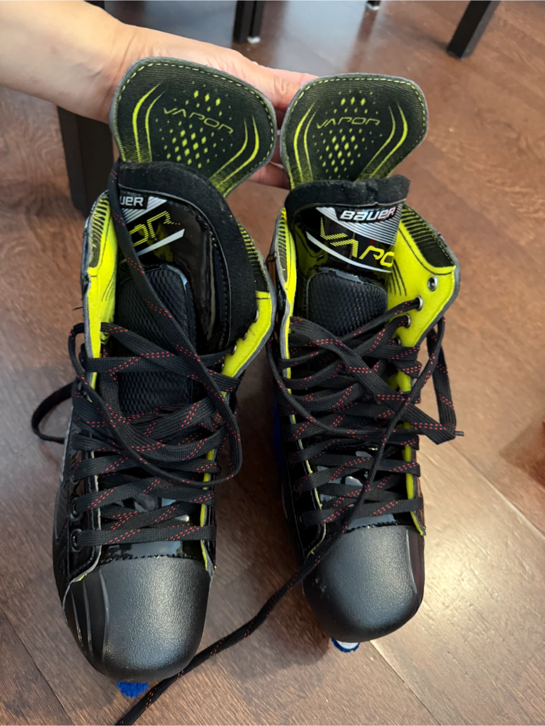 Size 10 Men’s Bauer Vapor X2.6 Hockey Skates - photo 2