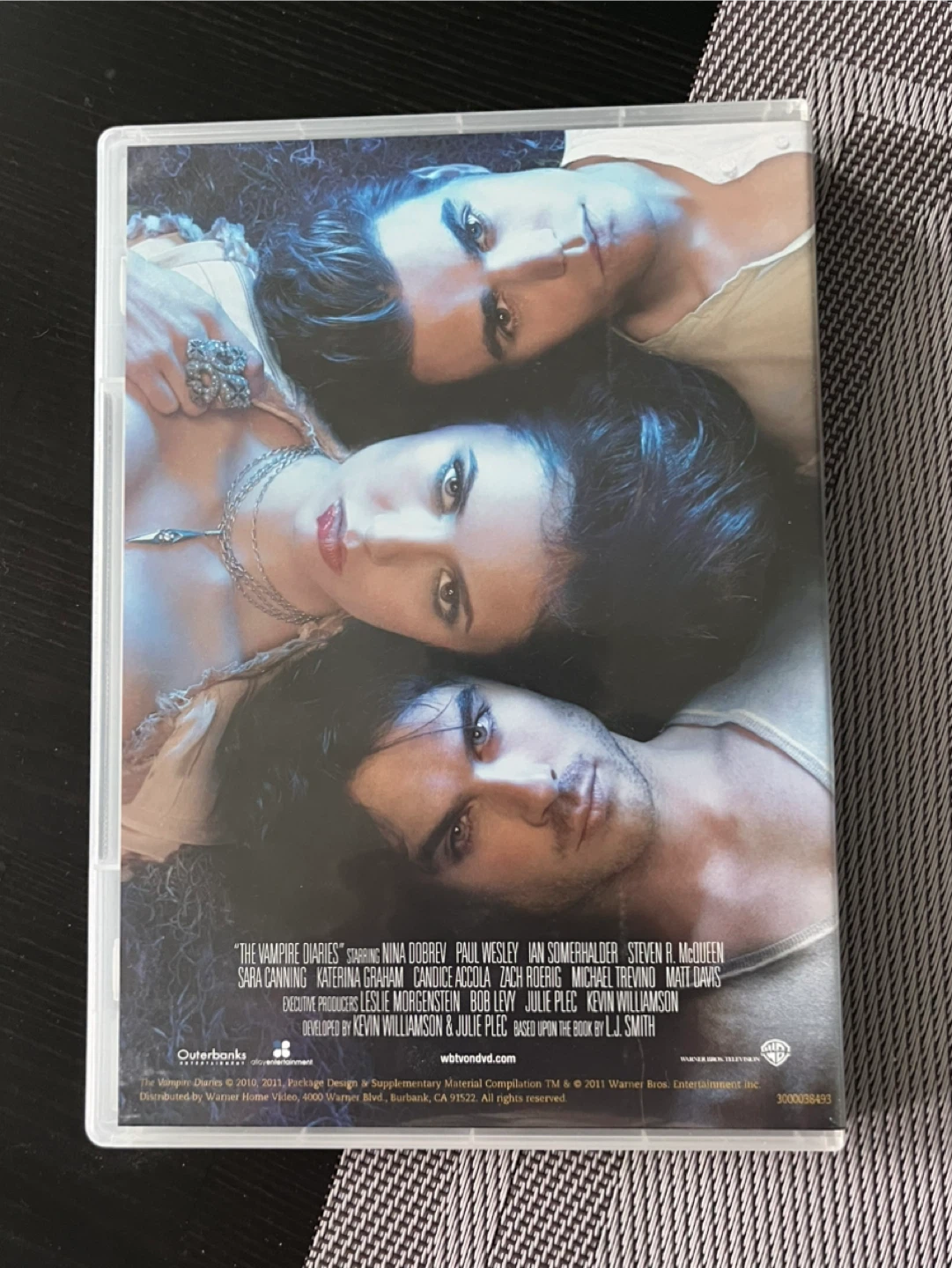 The Vampire Diaries: The Complete Second Season DVD - photo 4