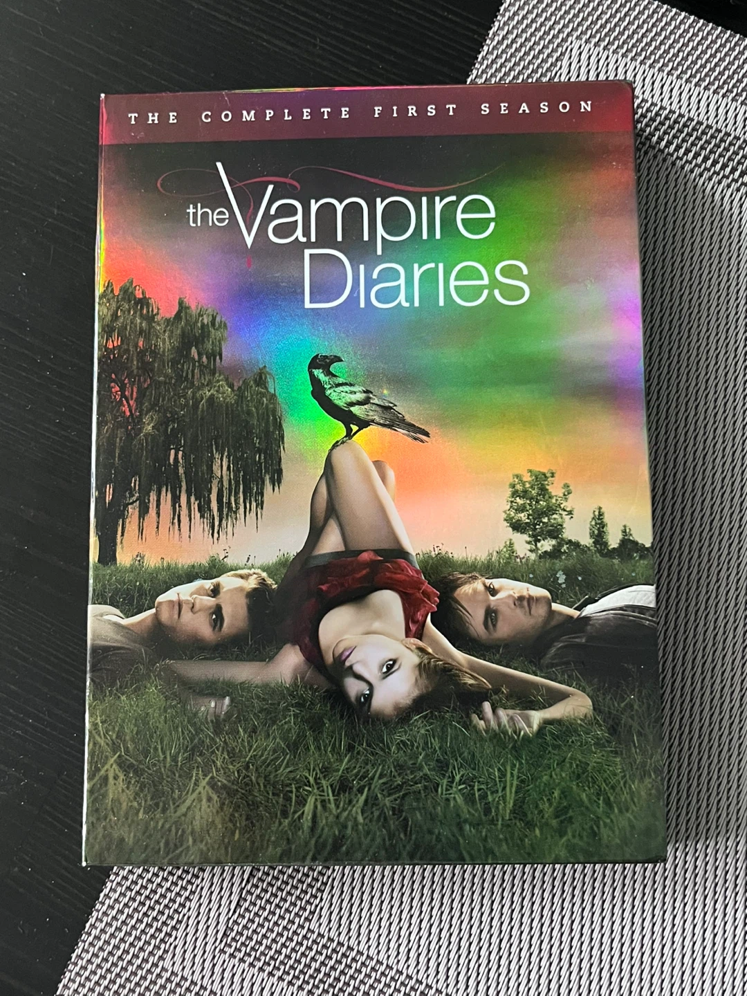 The Vampire Diaries: The Complete First Season DVD
