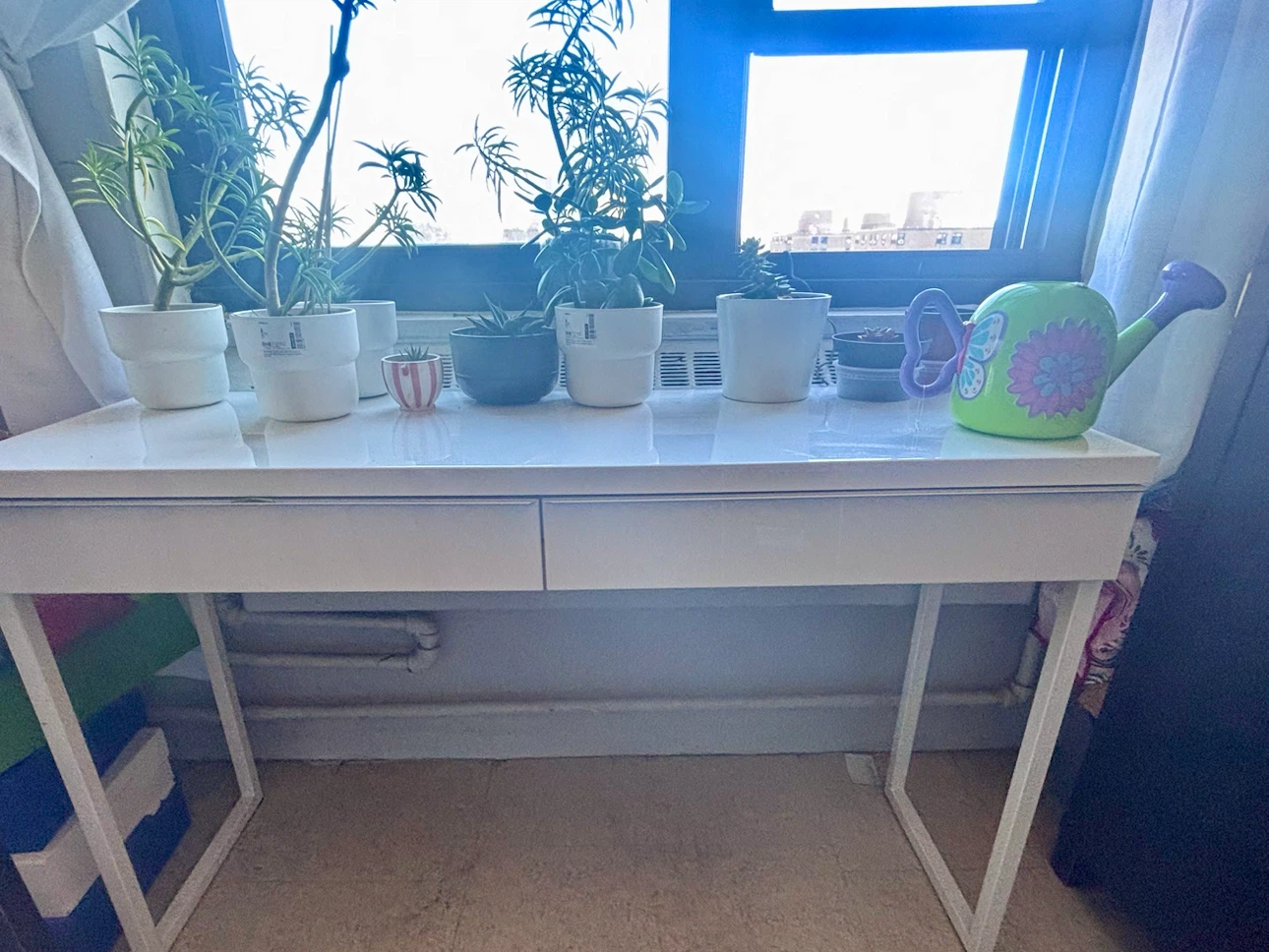 IKEA MICKE Desk - photo 2