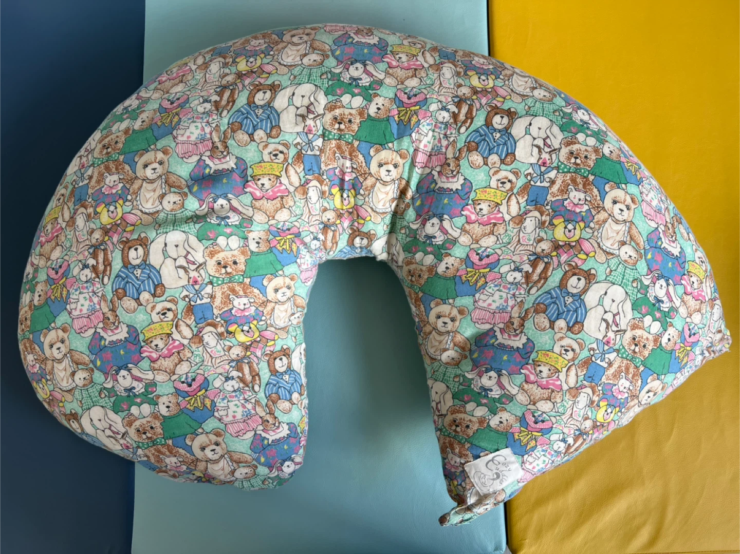 $10 for all Nursing Pillow / Pregnancy Pillow - photo 2