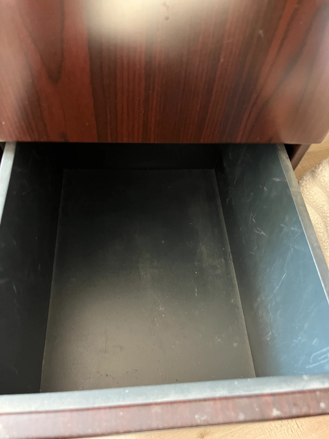 Two-Drawer Mobile Filing Cabinet - photo 4
