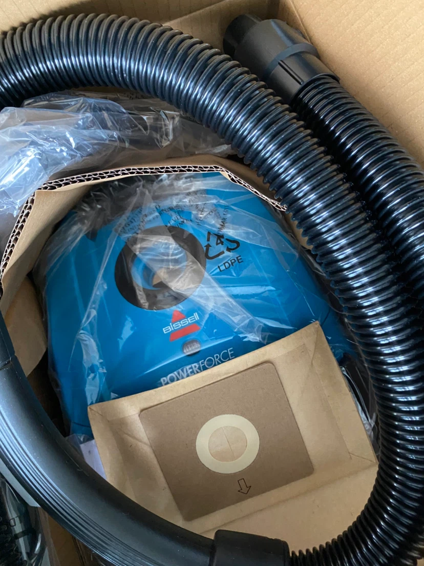 Bissell PowerForce Bagged Canister Vacuum - photo 2