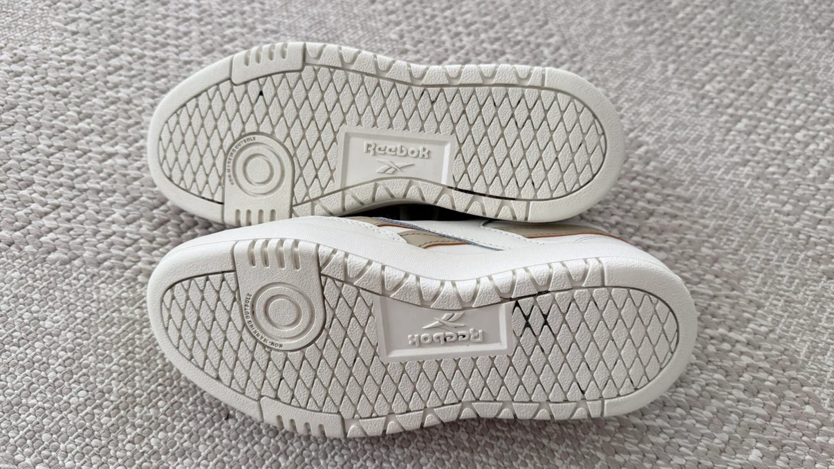 Reebok Sneakers (6 1/2) - photo 5