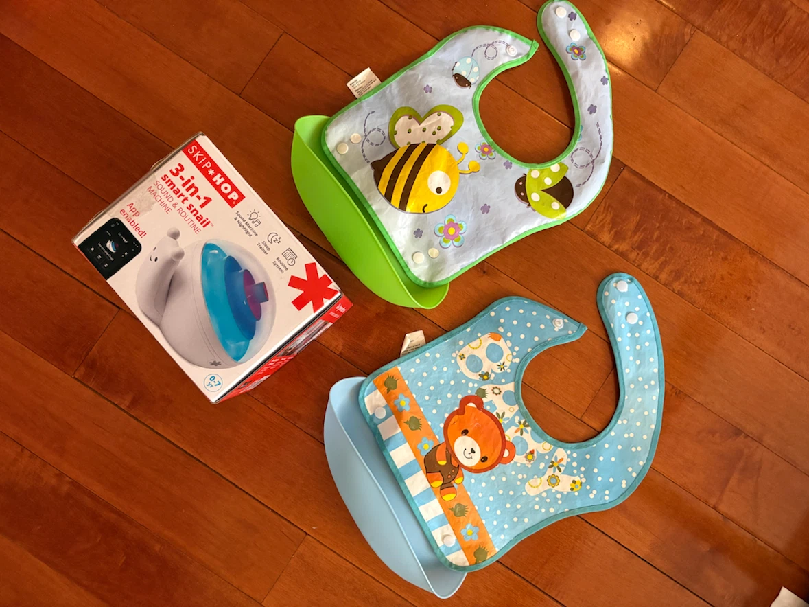 Skip Hop Smart Snail and Two Bibs
