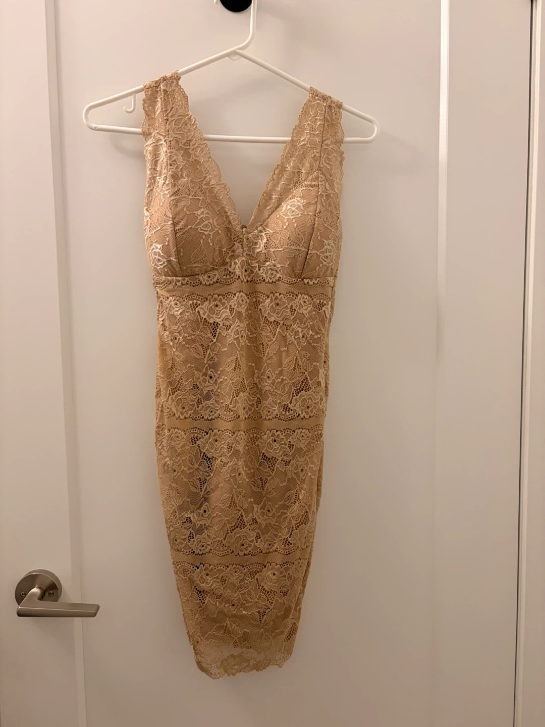 Beige Lace Dress - photo 3