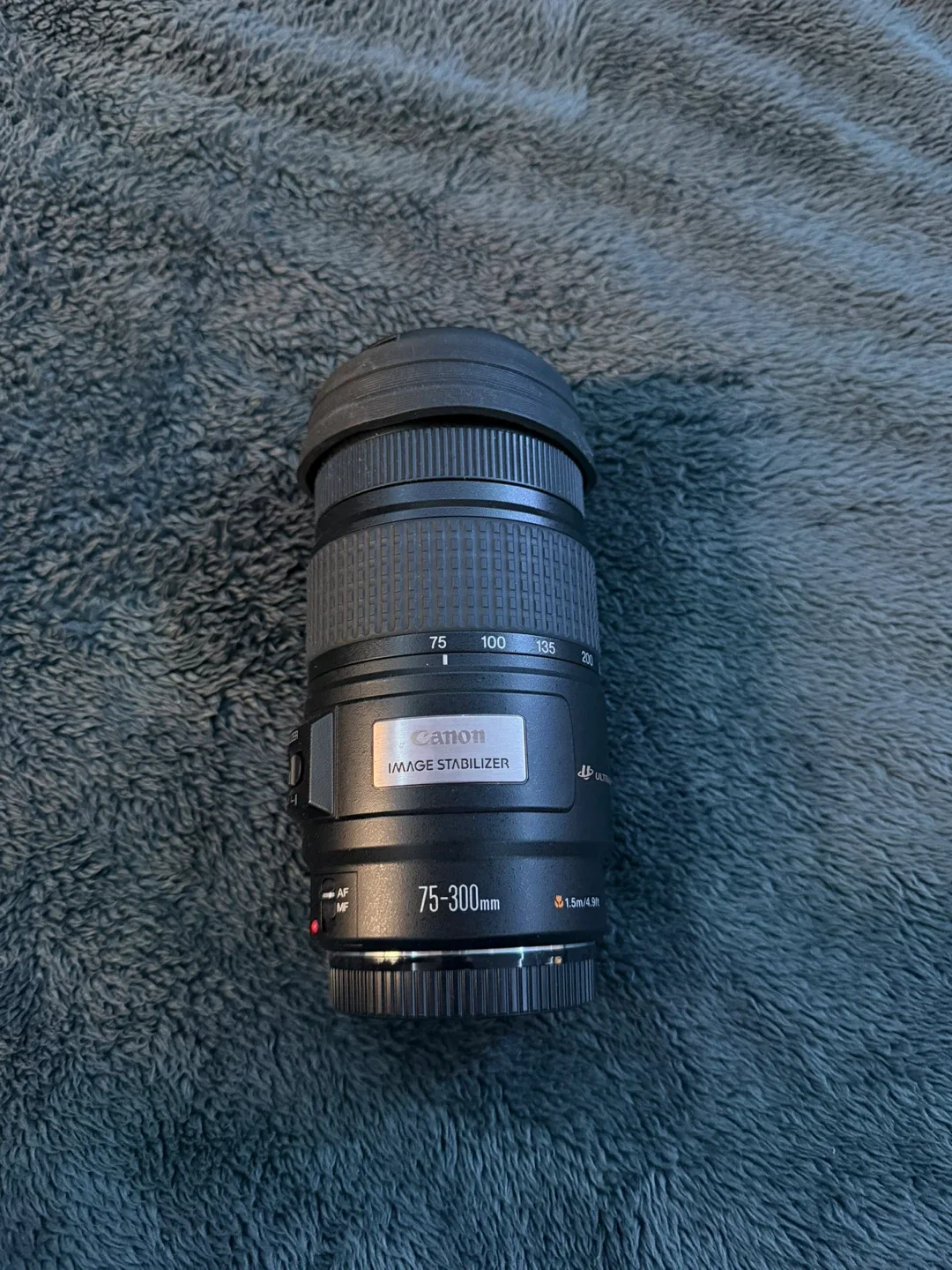 Canon EF 75-300mm Image Stabilizer Lens