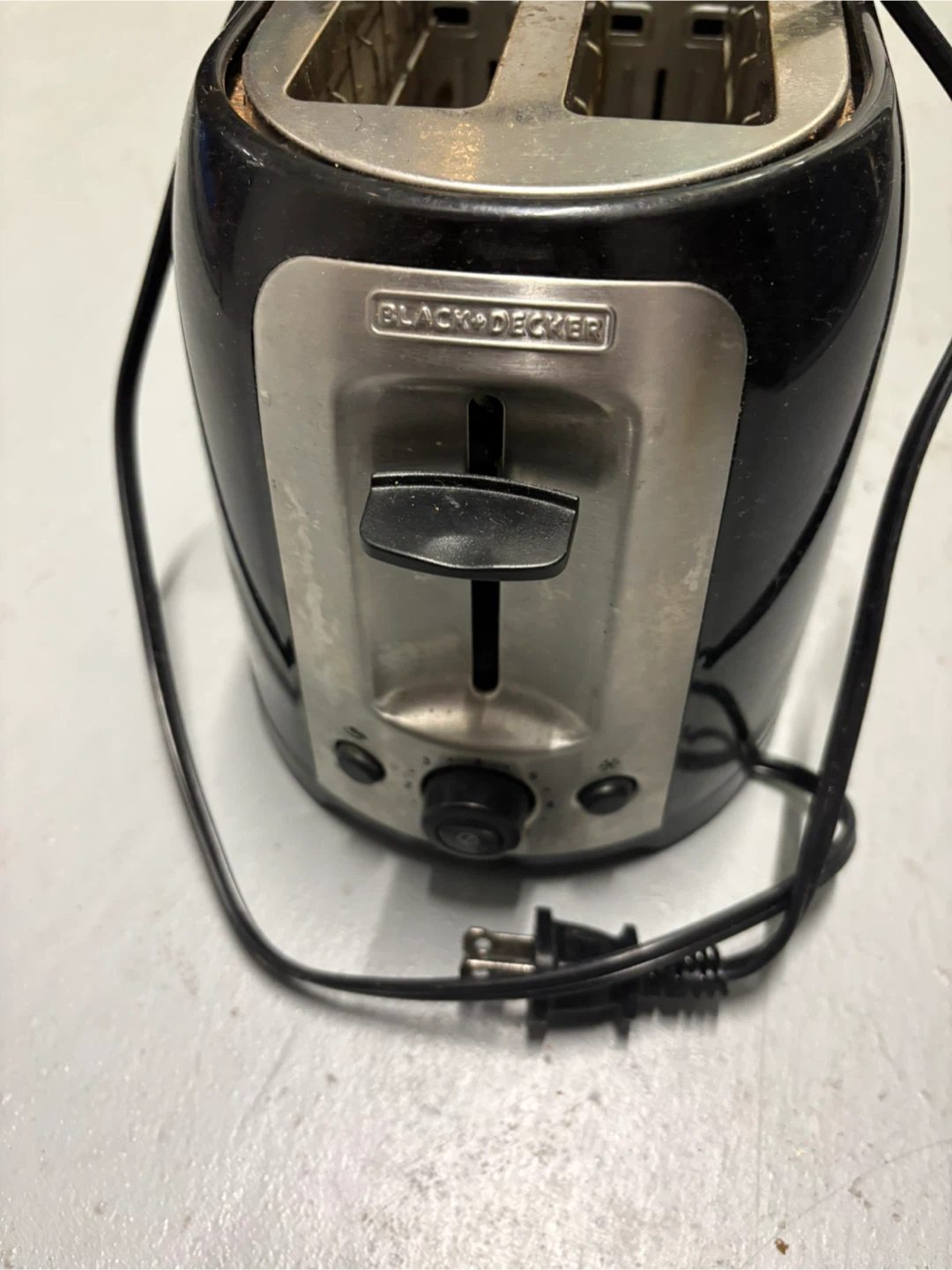 Black & Decker 2-Slice Toaster - photo 3