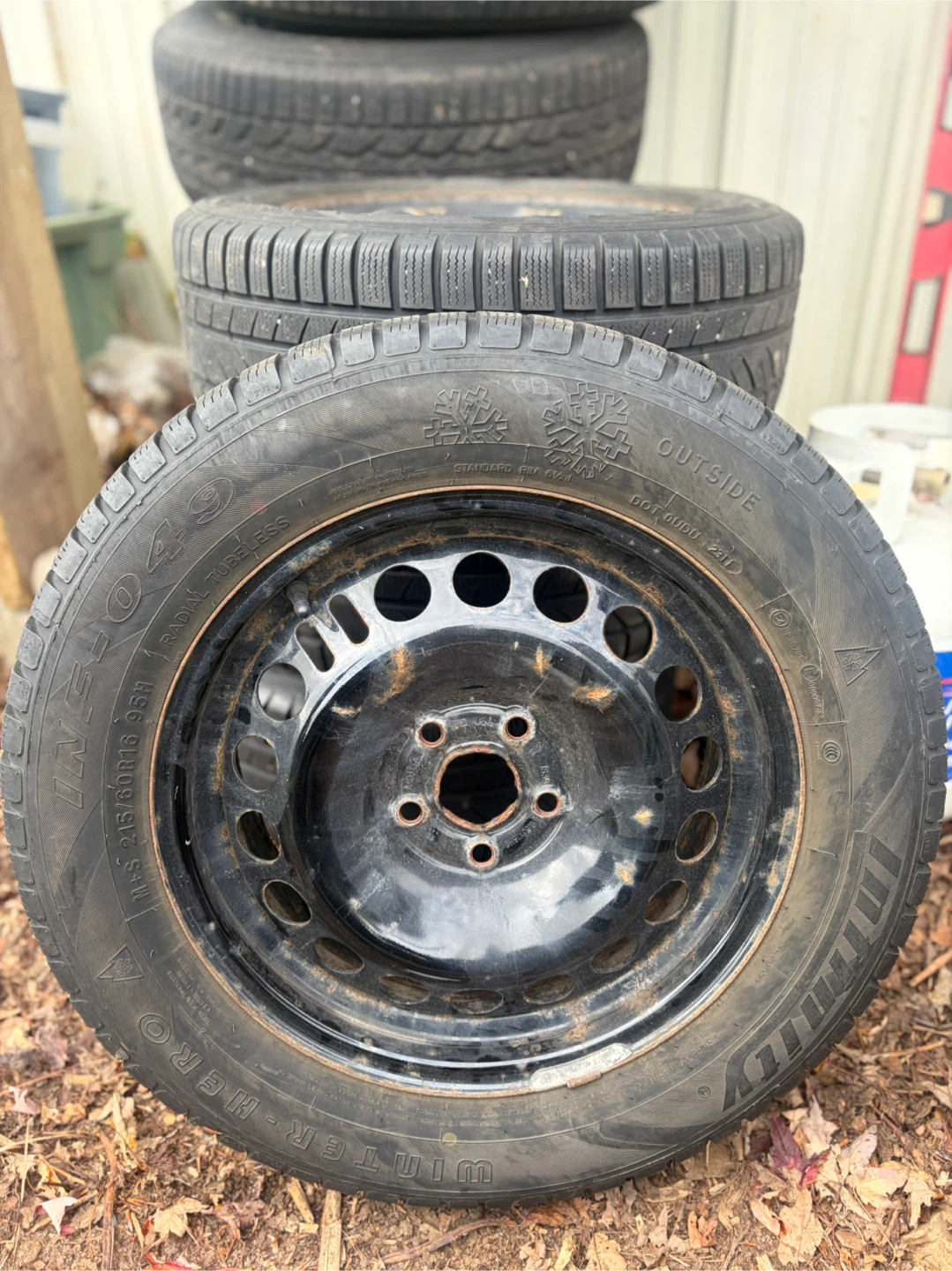 Set of 4 Winter Tires 215/60R16 95H - photo 2