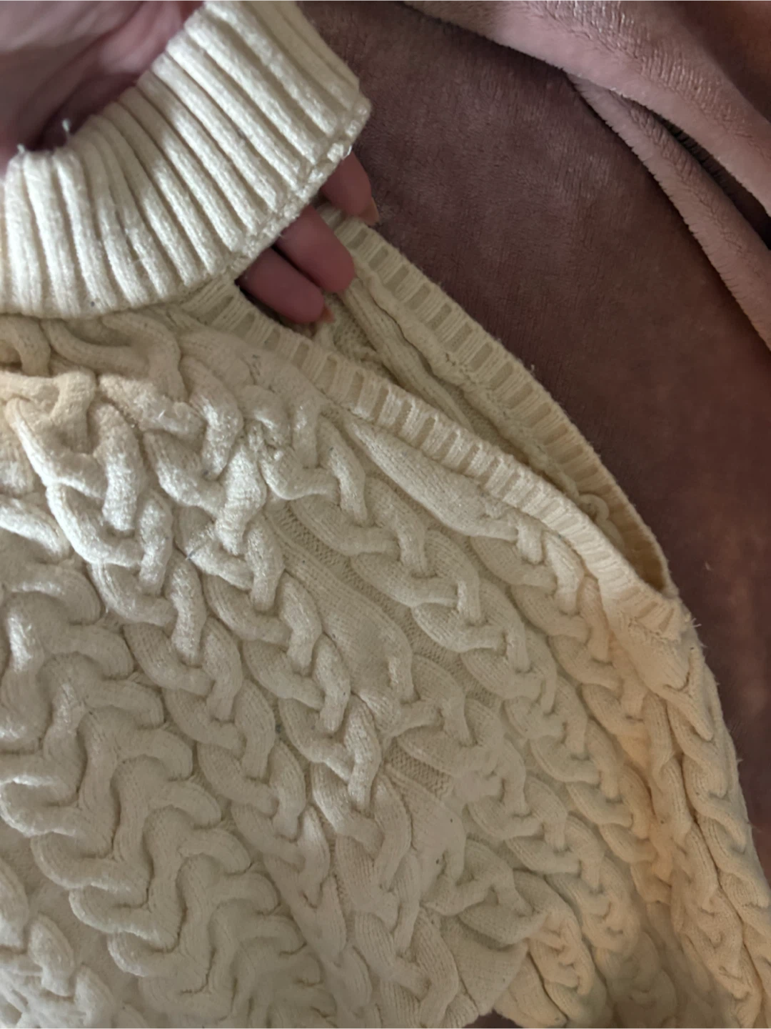 Zara Cream Cable-Knit Sweater Size Small