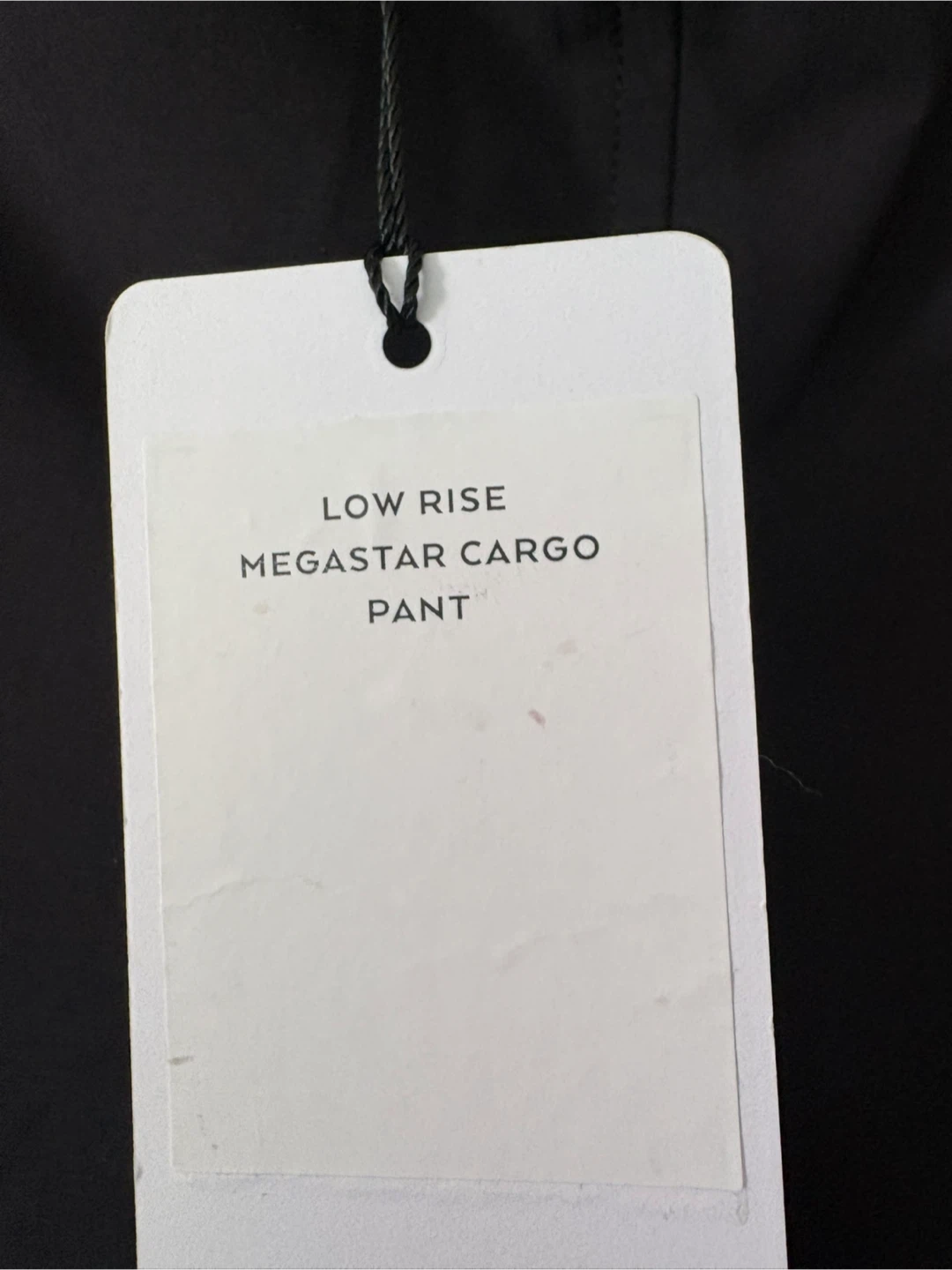 Alo Yoga Low Rise Megastar Cargo Pants - Black, Size S - photo 2