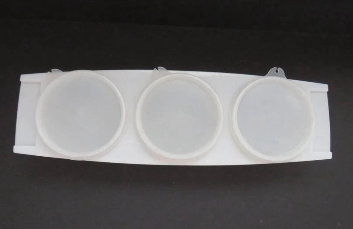 Vintage Tupperware Condiment Containers - photo 3