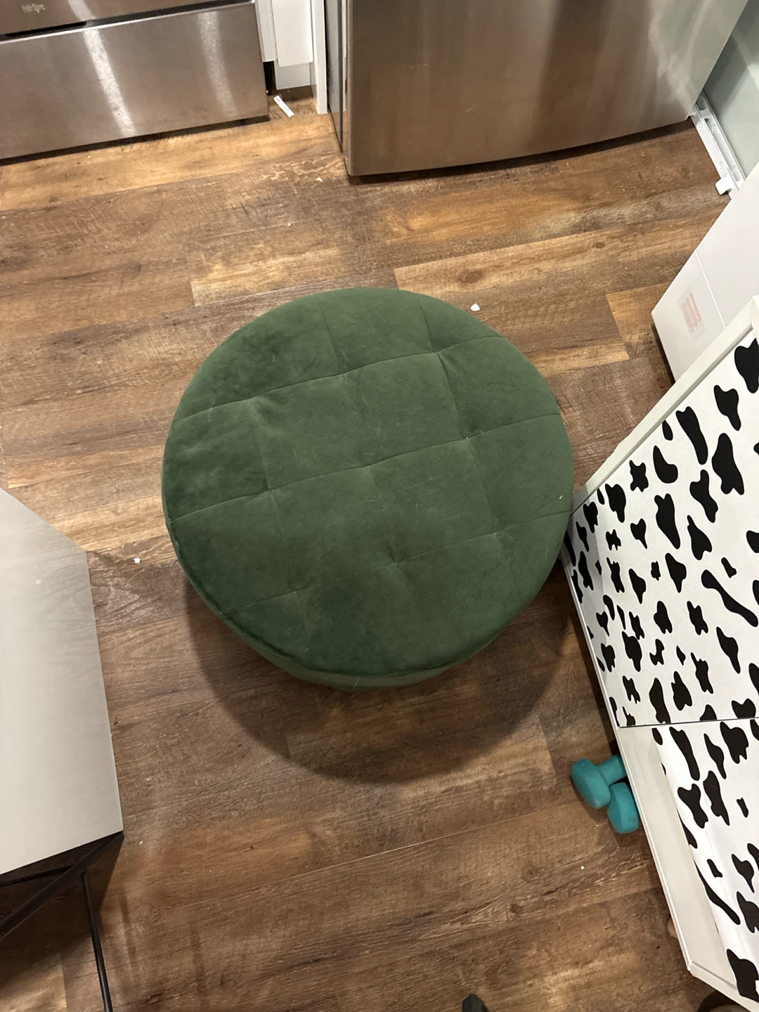 Structube Green Velvet Storage Ottoman - photo 2