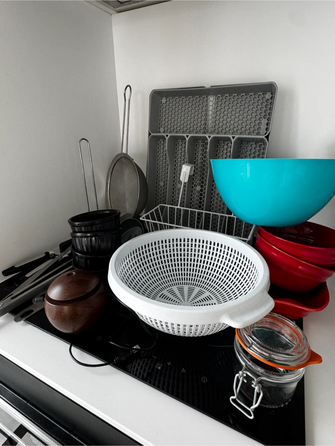 Assorted Kitchenware and Utensil Set - photo 4