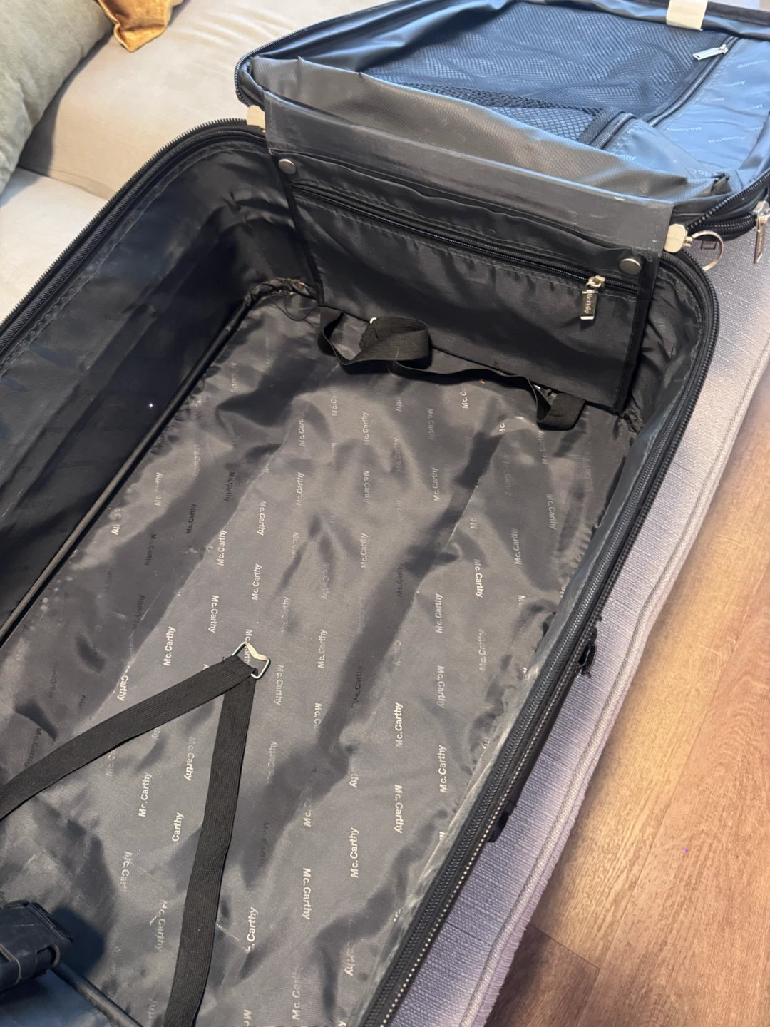 Rolling Luggage - photo 2