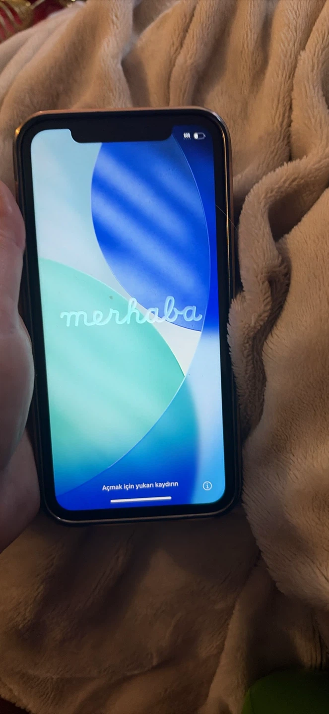 Apple iPhone 11