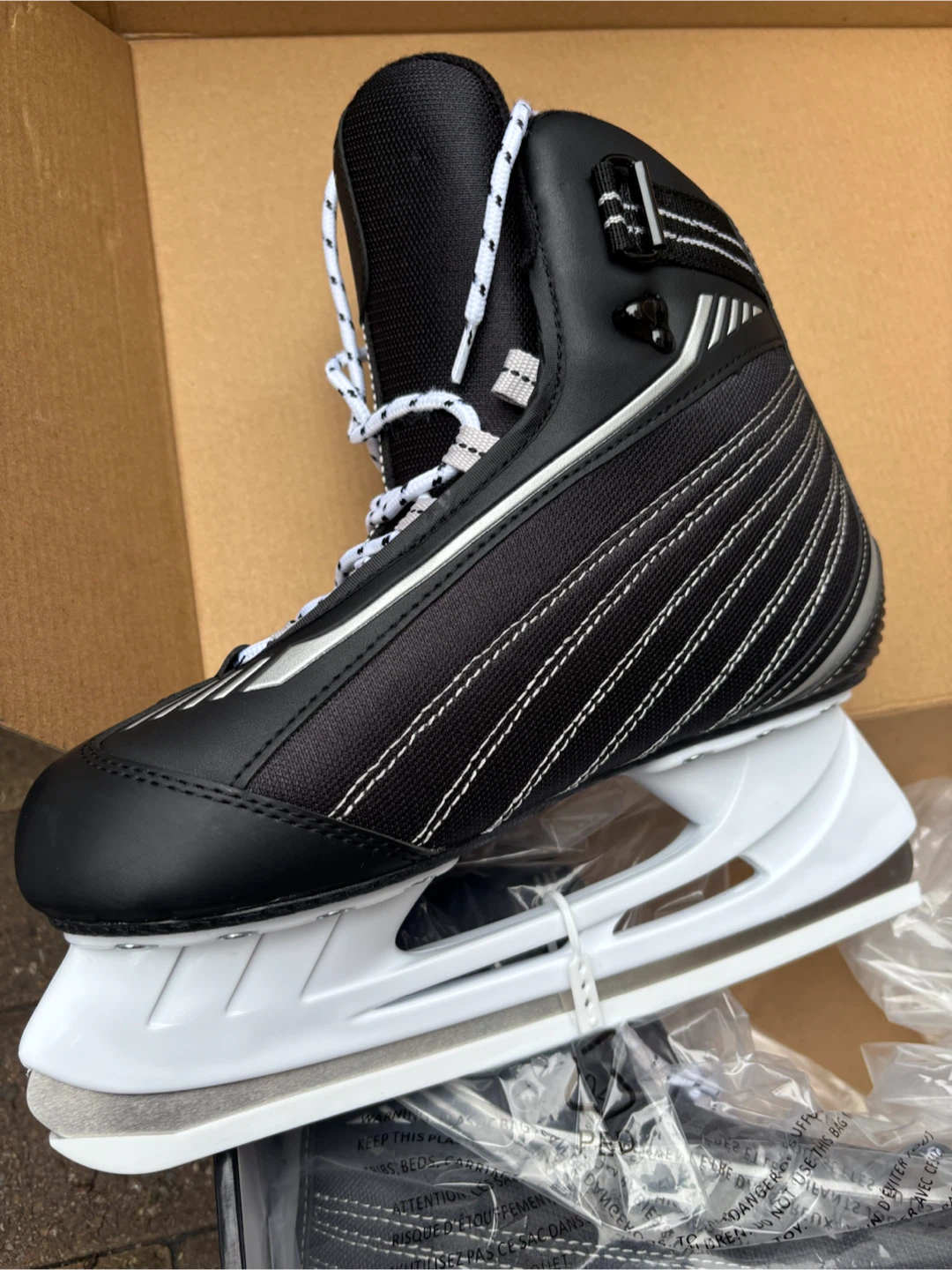 Vic Hockey H11VSHS Recreational Skates US Size 6 - photo 4