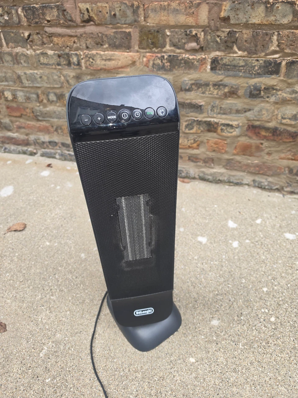 DeLonghi Ceramic Tower Heater