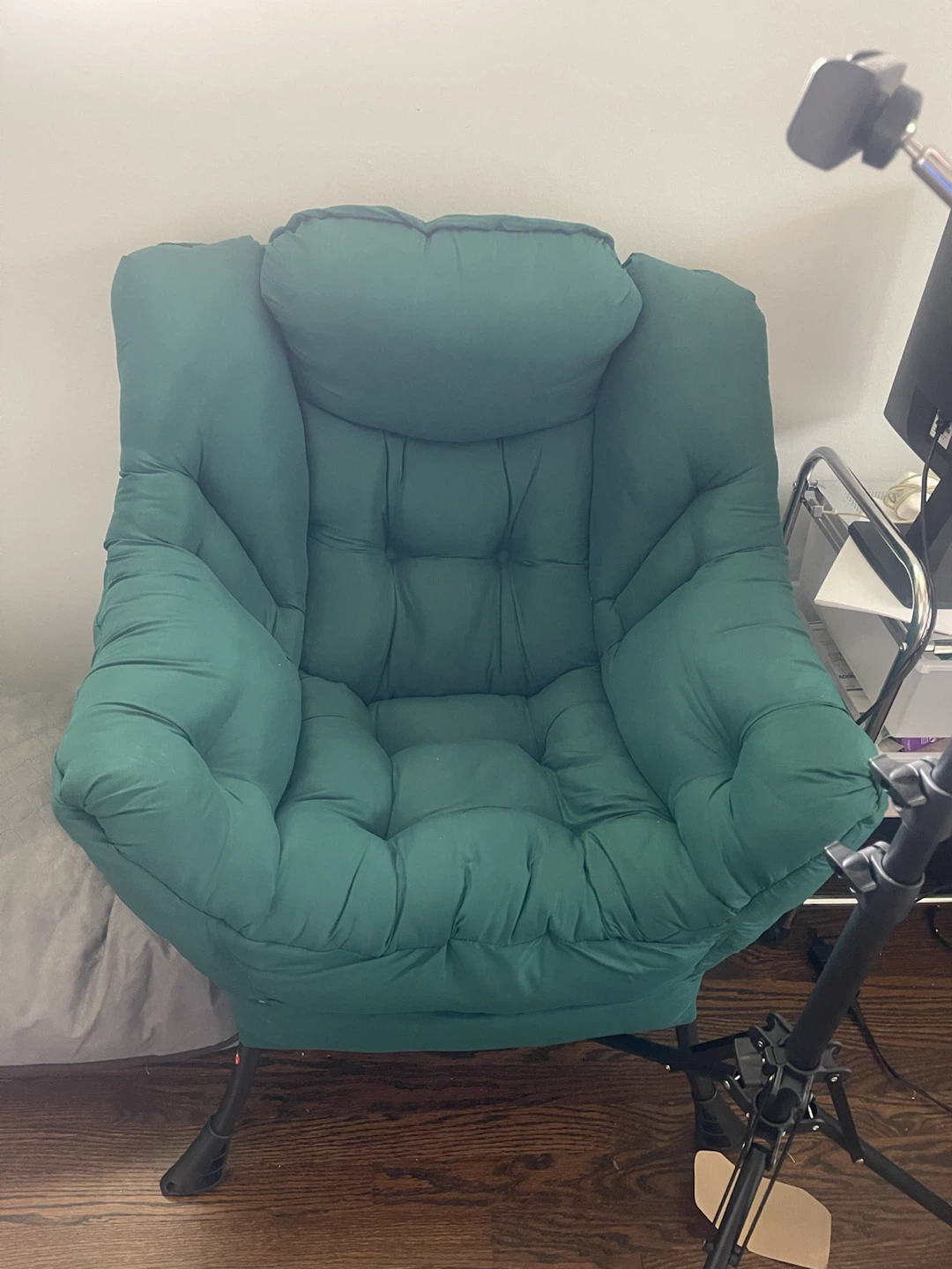 Dark Green Padded Saucer Chair