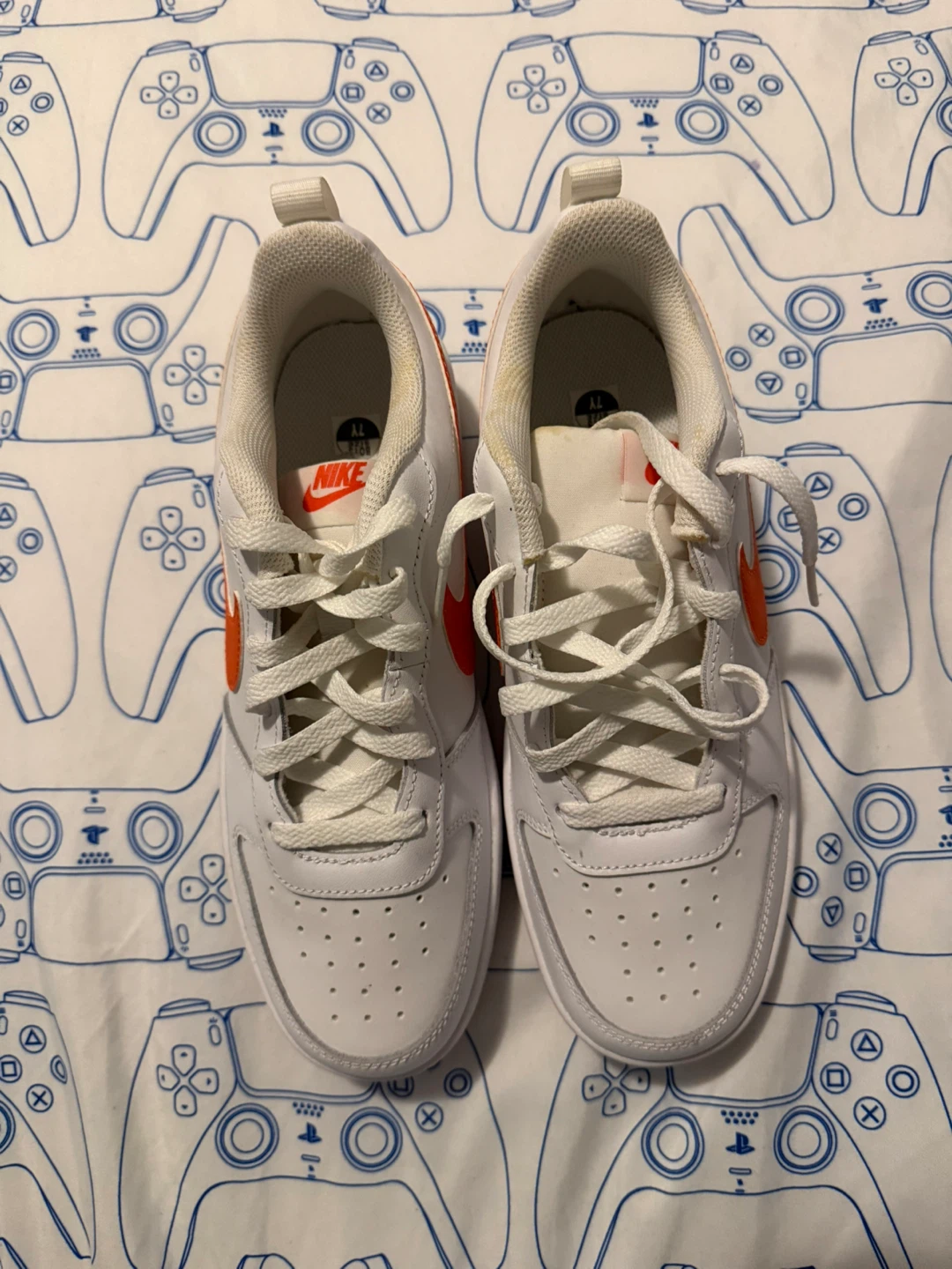 Nike Boys Size 7Y Sneakers