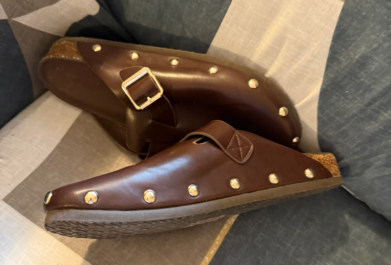 New Brown Studded Clogs Size 11 - photo 4
