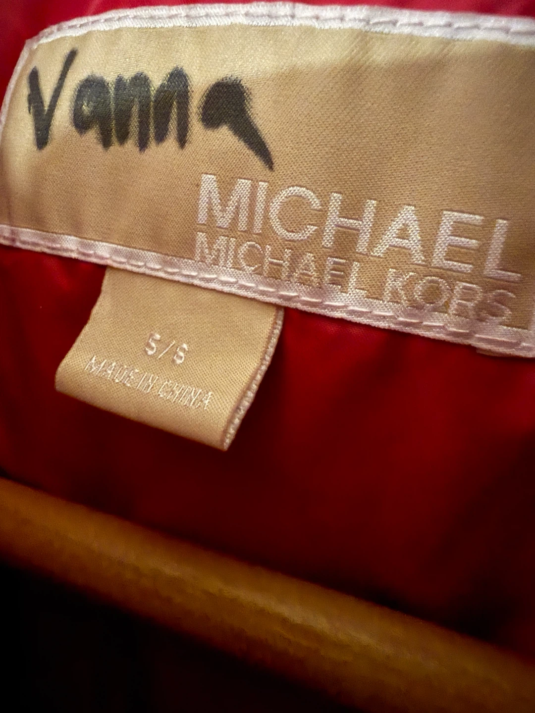 Michael Kors Girls Puffer Jacket Hot Pink - photo 2