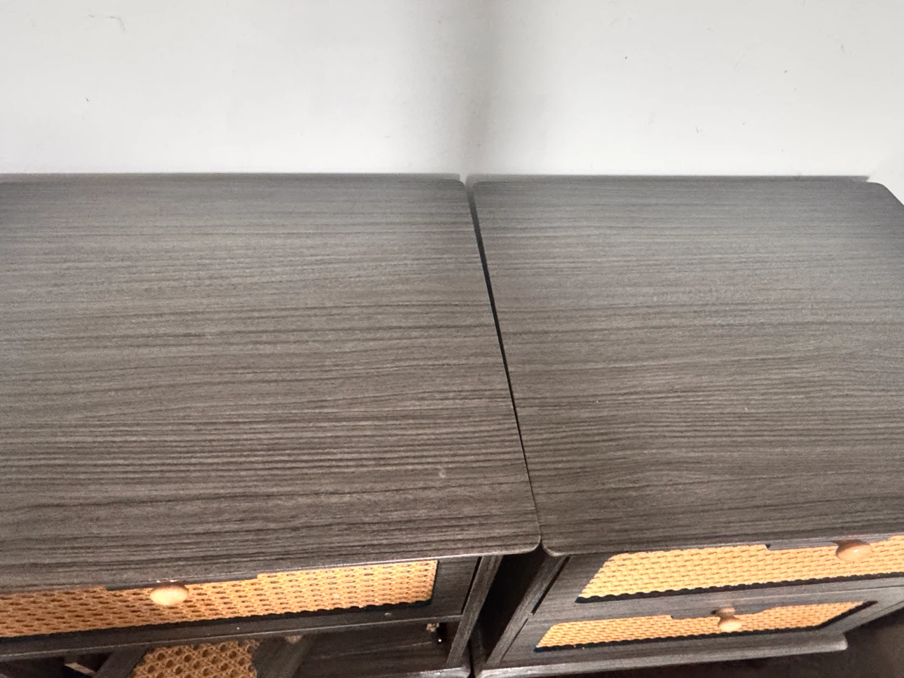 Set of two cane-style bedside tables - photo 2