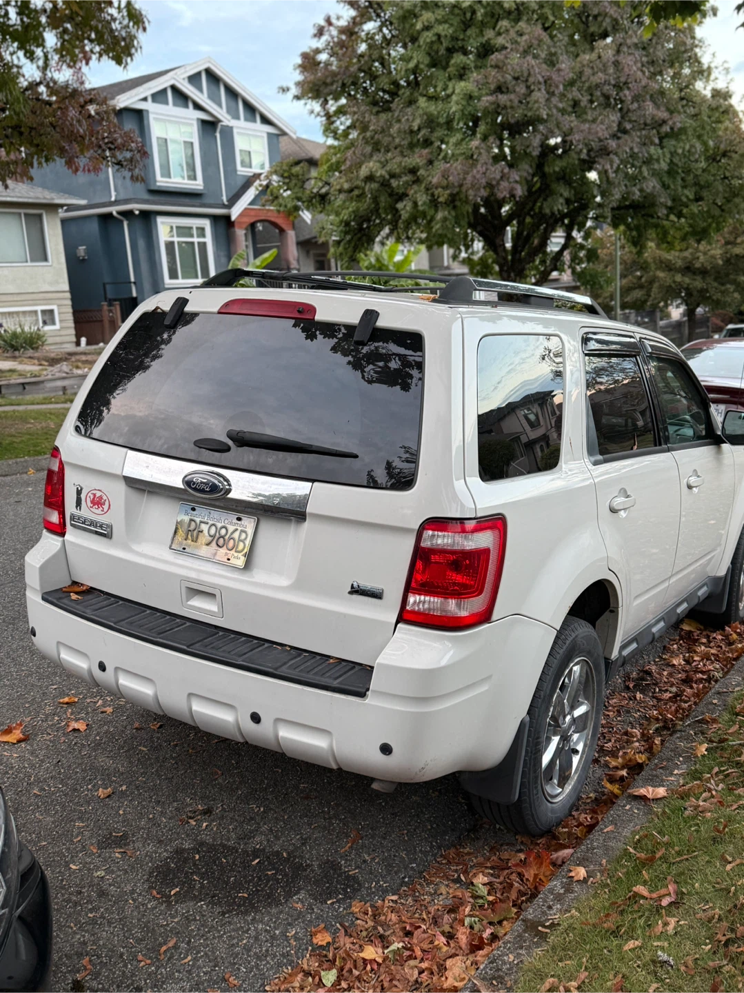 Ford escape 2011 - photo 2