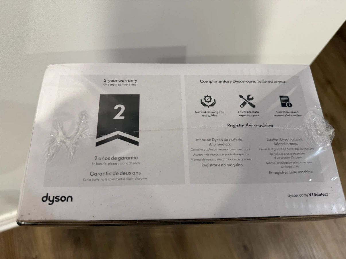 BNIB Dyson V15 Detect Cordless Vacuum - photo 3