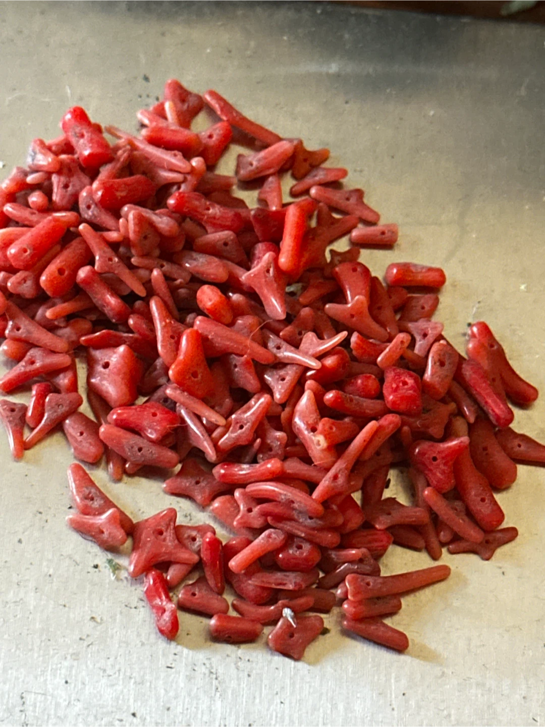 Vintage stuck branch red coral beads - photo 3