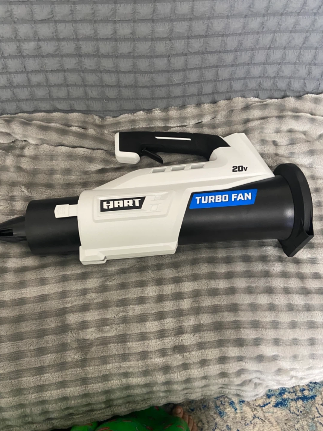 HART 20V Cordless Leaf Blower