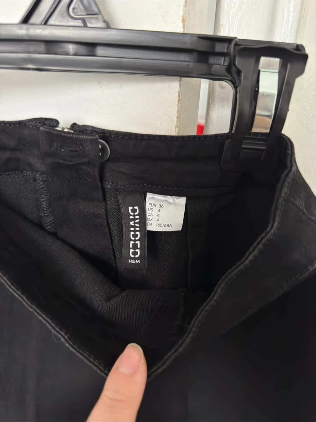 H&M Divided Black Denim Mini Skirt - photo 4