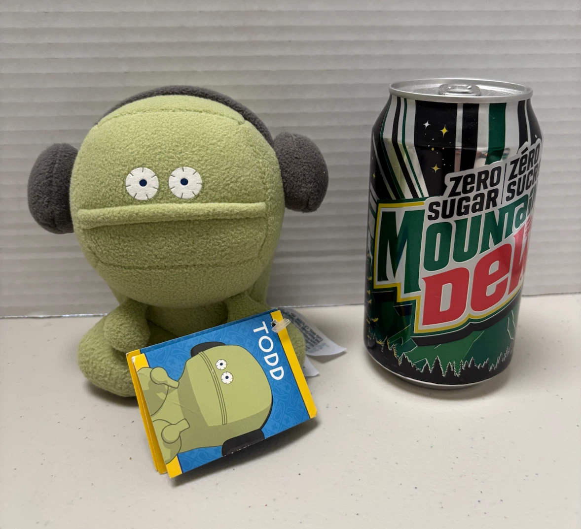 Monster Factory Todd Plush Toy - photo 5