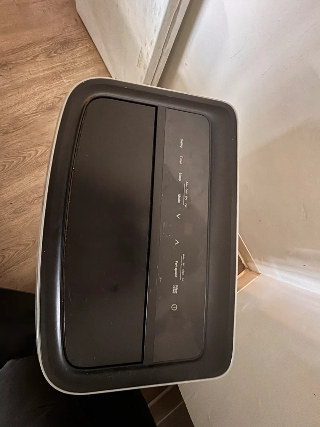 Frigidaire Portable Air Conditioner - photo 4