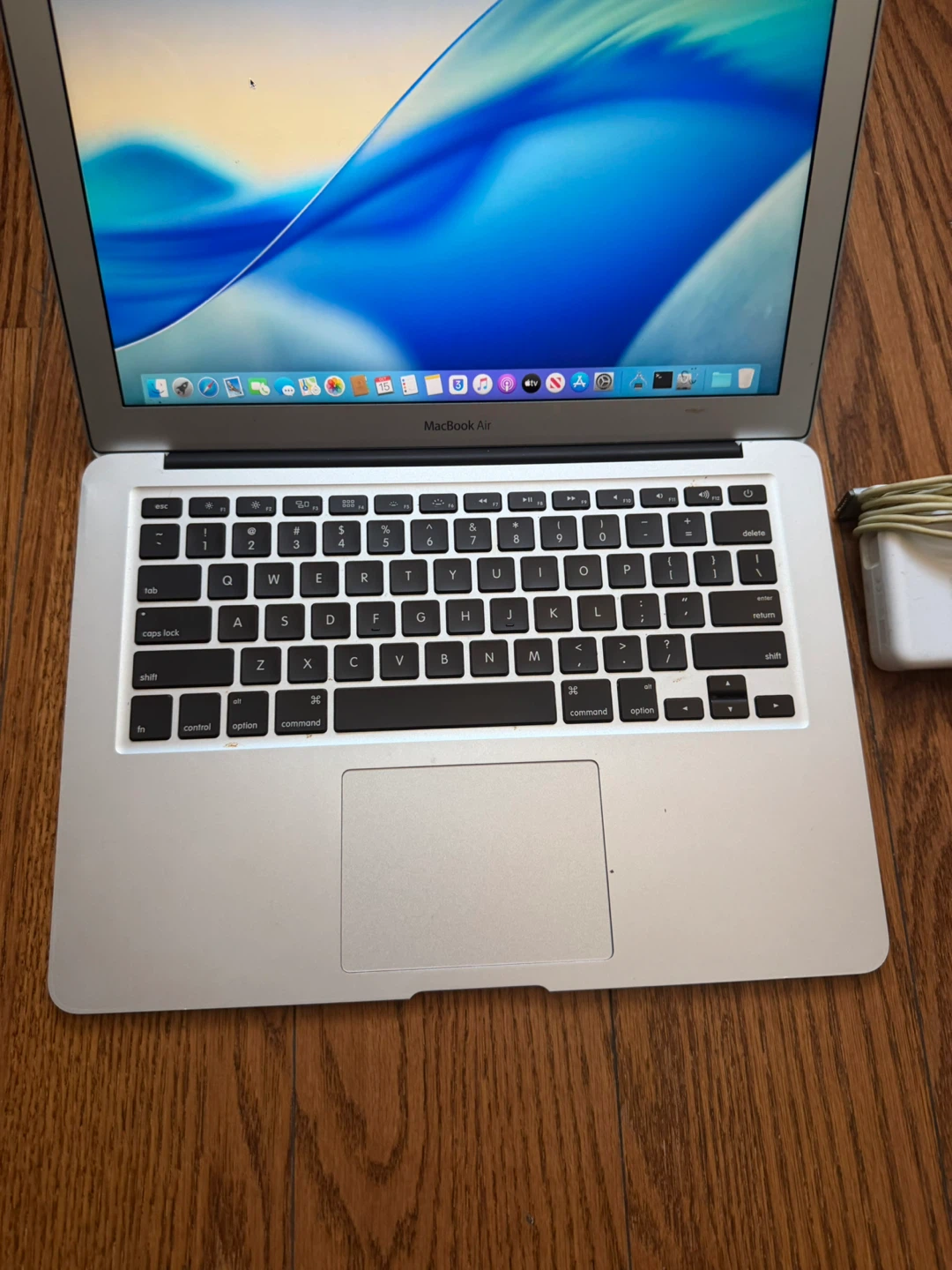 2017 Apple MacBook Air 13-inch - photo 3
