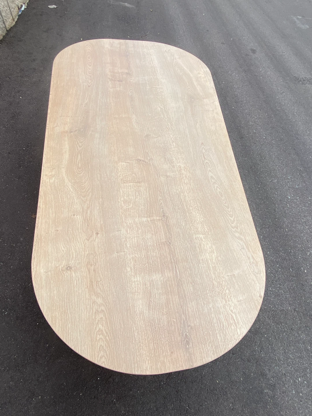 Oval light wood coffee table - photo 4